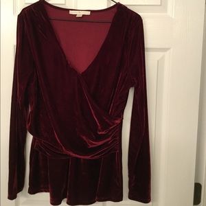 Boston Proper Long Sleeve Top. Size M.